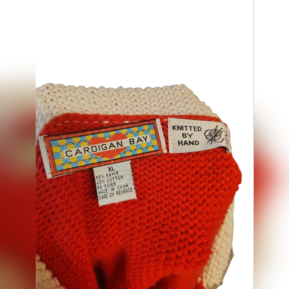 vtg Kitschy hand knitted puppy dog button up sweater - Picture 5 of 5